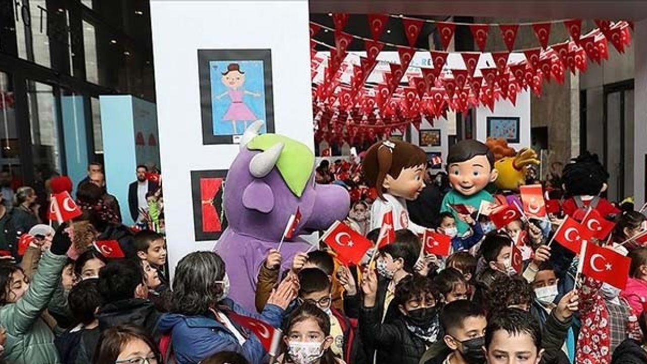 "Akm Çocuk Sanat Festivali" 17 Nisan'da Başlayacak