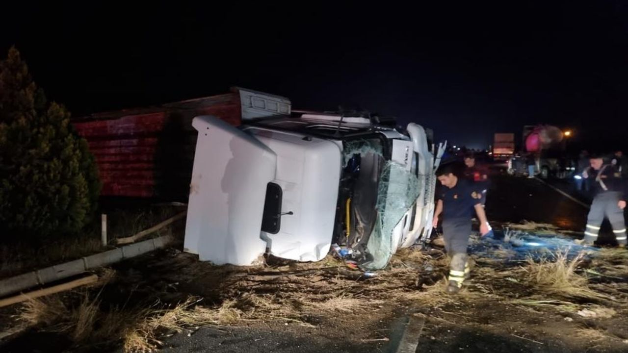 Aydın'da 4 aracın karıştığı kazada 2 kişi öldü