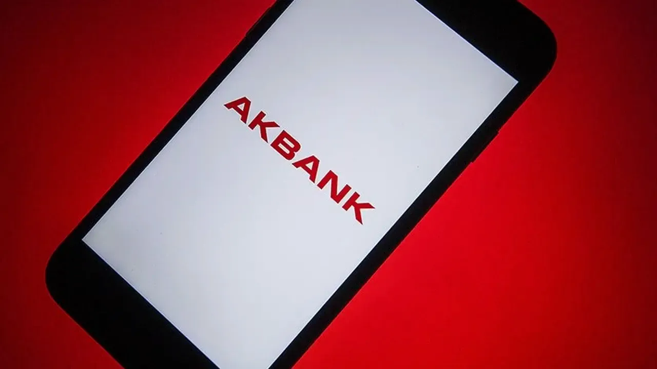 Akbank'tan müşterilerine 9 bin 700 lirayı aşan chip-para kazanma fırsatı