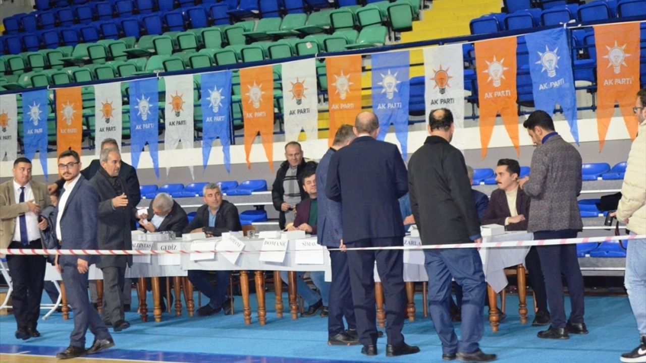 AK Parti Kütahya İl Teşkilatında yerel seçimler için temayül yoklaması