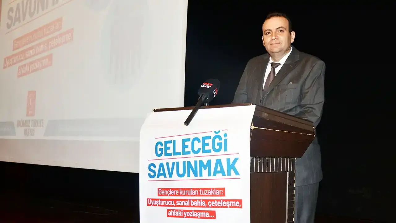 Uşak’ta “Geleceğimizi Savunmak” Programı Gerçekleştirildi