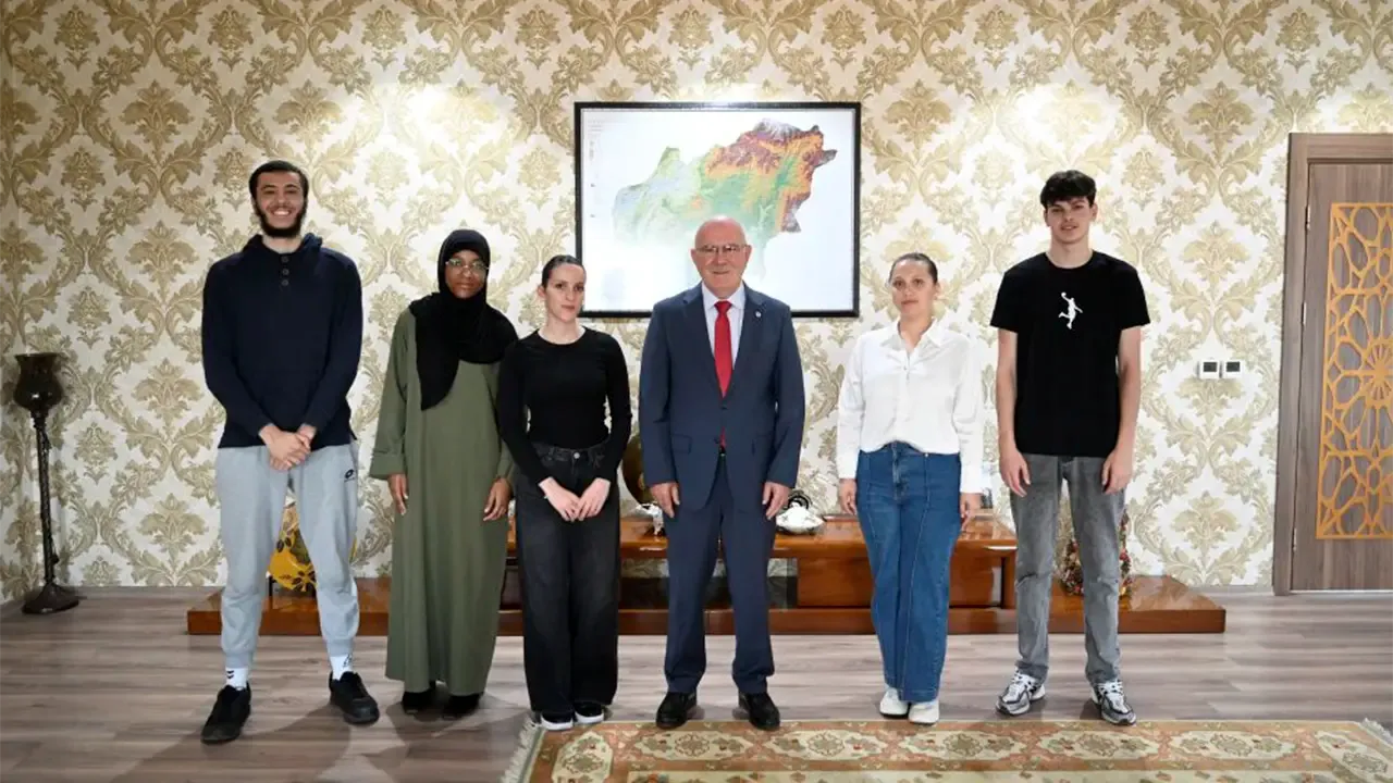 Uşak Üniversitesi, Erasmus Anlaşmalarını 403’e Çıkardı