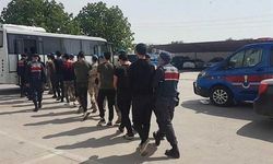 İzmir'de sosyal medya üzerinden terör propagandası suçlamasıyla 11 kişi yakalandı