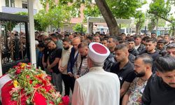 İzmir'de uyarı ateşi sonucu ölen kişi son yolculuğuna uğurlandı