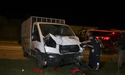 Manisa'da yolcu otobüsünün kamyonetle çarpışması sonucu 9 kişi yaralandı