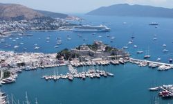 Bodrum'a "Norwegian Jade" kruvaziyeriyle 2 bin 588 yolcu geldi