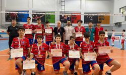 ŞIRNAK - ANALİG Voleybol çeyrek final müsabakaları sona erdi