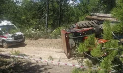 Denizli'de devrilen traktörün sürücüsü öldü