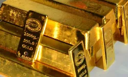 Altın Fiyatları Tarihi Rekor Kırarak 2.148 Dolara Yükseldi: İşte Güncel Gram Altın Fiyatları