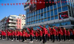 Türkiye'nin her yerinden  Cumhuriyet'in 100. yıl dönümü kutlamaları