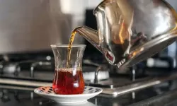 İftardan Sonra Çay İçmek Mideyi Rahatsız Edebilir: İşte Sindirimi Destekleyen 5 Bitki Çayı!