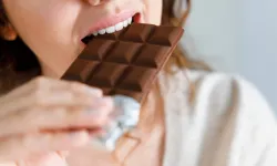 Çikolata sadece bir tatlı değil: Asıl faydalarını kimse bilmiyor! İşte şaşırtıcı gerçekler