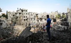 İsrail'in saldırılarında ölen Gazzeliler, "Sessiz ayakkabı eylemi" ile anıldı