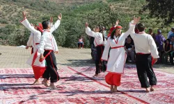 Kula'da, Selvili Dede Kültür ve Dayanışma Şenliği güzel anlara sahne oldu