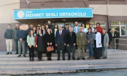 Milli Eğitim Müdürü Yücel, Mehmet Sesli Ortaokulu’nda Öğretmenlerle Buluştu