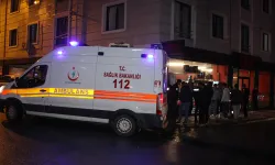 Uşak'ta Bıçaklı Kavga Kanlı Bitti: 3 Yaralı, 1'inin Durumu Ağır