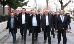 CHP Aday Adayları Uşak Esnafını Gezdi!