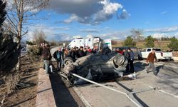 Afyon'da Devrilen Otomobilin Sürücüsü Öldü