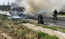Seyir Halindeki Minibüste Yangın Çıktı