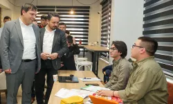 Genç Kuşak Akademi Uşak’ta Gençlere Yeni Nesil Eğitim Sunacak