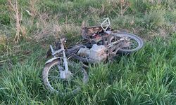Bolvadin'de devrilen motosikletin sürücüsü yaralandı.