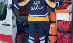 İzmir'de belediye otobüsünde fenalaşan genç hastaneye kaldırıldı