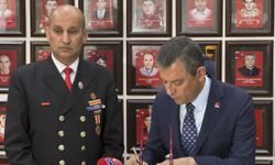 CHP Genel Başkanı Özel, Afyonkarahisar Belediyesi ziyaretinde konuştu