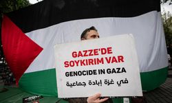 İHH'nin Filistin için İstanbul'da başlattığı oturma eylemi sürüyor