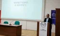 Uşak’ta Kuran Kursu Öğreticilerine Seminer