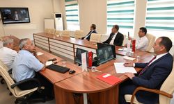 Millî Eğitim Bakanı Tekin, Uşak’ta Görevli Öğretmenlerle Görüştü