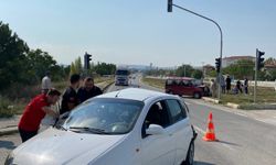 Afyonkarahisar'da hafif ticari araç ile otomobil çarpıştı: 4 yaralı