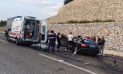 Manisa'da trafik kazasında 2 kişi yaralandı