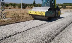 İzmir'de 152 yıllık demir yolunun beton dökülerek kapatılmasına tepki