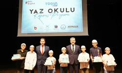 Uşak Valisi TÜGVA Uşak’ta Yaz Okulu Kapanış Törenine Katıldı