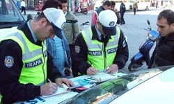 İzmir'de drift atan sürücüye 46 bin 392 lira ceza uygulandı