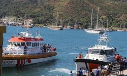 Fethiye açıklarında sürüklenen teknedeki kişi kurtarıldı