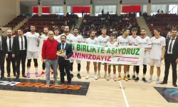 Uşak Kent Konseyi Uşak Basketbolu Yalnız Bırakmadı