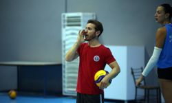 Aydın Büyükşehir Belediyespor Kadın Voleybol Takımı sezona galibiyetle başlamak istiyor