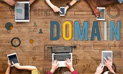 .COM ve .TR Domain Seçimi: Hangi Alan Adı Sizin için Daha Uygun?