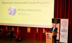 Uşak Öğretmen Akademileri Eğitim Yolculuğuna Başladı