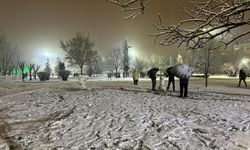 Afyonkarahisar'da kar nedeniyle yarın eğitime ara verildi