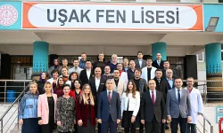 Vali Aktaş, Uşak Fen Lisesini Ziyaret Etti