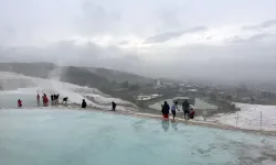 Uşaklıların Favorisi Pamukkale’de Oteller Doldu Taştı