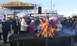 Afyonkarahisar'da "3. KaravanFest"in kamp ateşi yakıldı