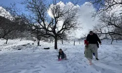 Aydın'ın yüksek kesimlerine kar yağdı