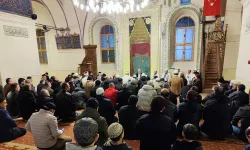 Uşak’ta Berat Kandili Dualarla İdrak Edildi