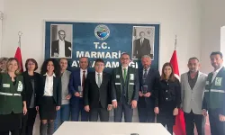 Marmaris'te Yeşilay Köşesi Yarışması'nda okullar ödüllendirildi