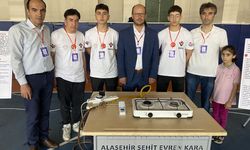 Alaşehir'de bilim fuarı düzenlendi