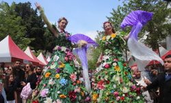 Bayındır'da çiçek festivali başladı