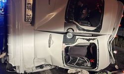 Manisa'da devrilen minibüsteki 1 kişi öldü, 13 kişi yaralandı
